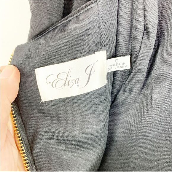 Eliza J Black/Cream Striped Skirt Fit And Flare‎ Dress Size 0 NEW With Tags - Picture 10 of 16